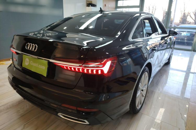 奥迪A6L 2022款 45 TFSI 臻选动感型车身外观7