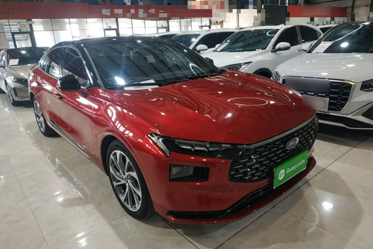 福特 蒙迪欧 2025款 2.0T EcoBoost 至尊型车身外观3