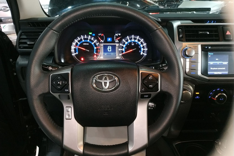 丰田 超霸（4Runner）（平行进口） 中控内饰13