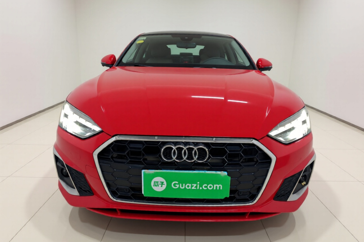 奥迪A5 2021款 Sportback 40 TFSI 时尚动感型车身外观2