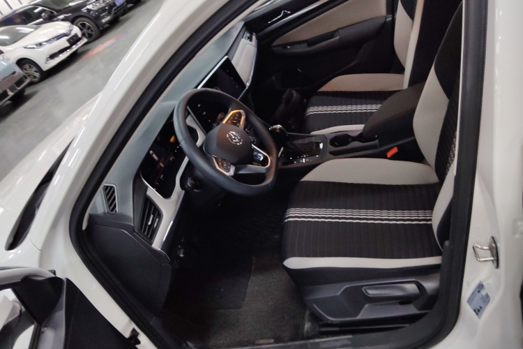 大众 宝来 2023款 200TSI DSG畅行版中控内饰19