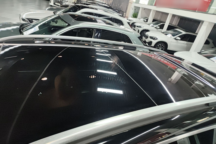 奔驰GLC 2023款 GLC 260 L 4MATIC 豪华型 5座局部细节57