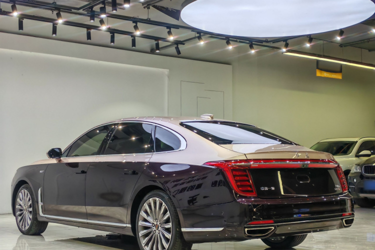 红旗H9 2020款 3.0T 智联旗领四座版车身外观6003