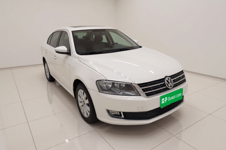 大众 朗逸 2013款 改款经典 1.6L 自动舒适版车身外观3