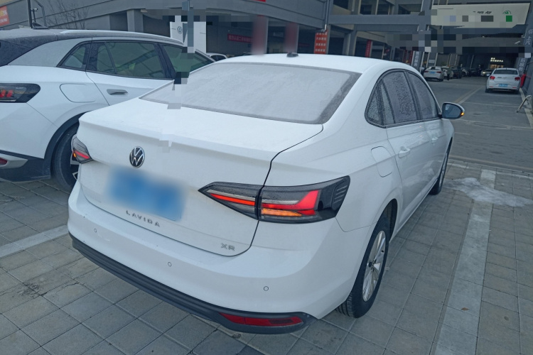 大众 朗逸 2023款 新锐 1.5L 自动新逸版车身外观7