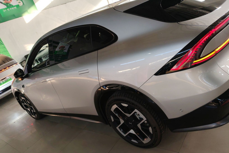 小鹏G7 2025款 702 超长续航 Max车身外观6003