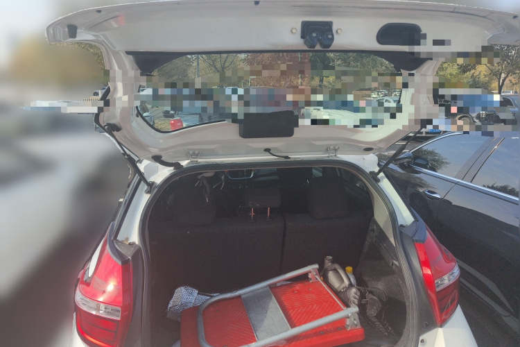 丰田 YARiS L 致炫 2017款 1.5G CVT劲速天窗升级版局部细节23