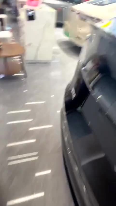 奔驰C级新能源 2025款 C 350 eL讲解1