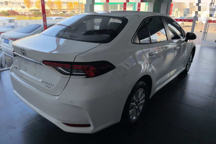 丰田 卡罗拉 2023款 1.2T 先锋版车身外观7