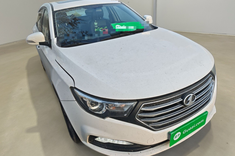 奔腾B30 2016款 1.6L 自动尊享型车身外观3