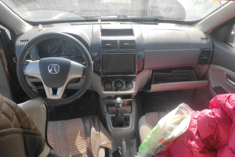 北汽威旺M20 2014款 1.5L标准型DAM15DL中控内饰12