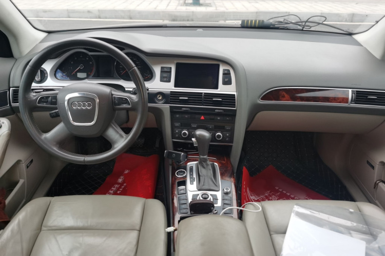 奥迪A6L 2011款 2.8 FSI 豪华型中控内饰7002