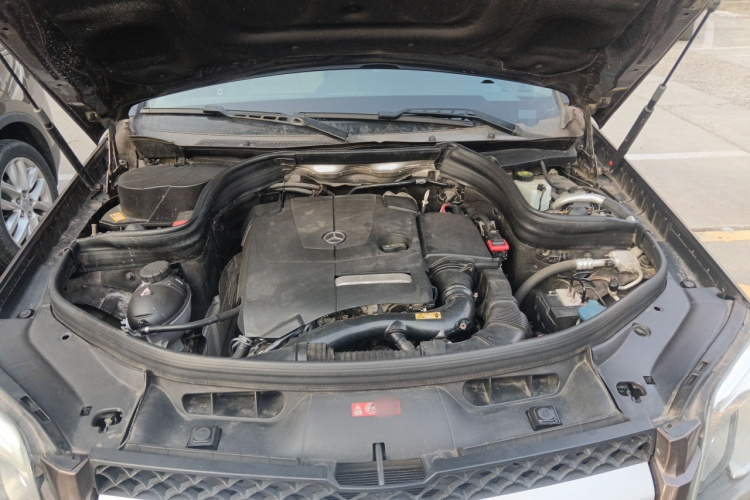奔驰GLK级 2014款 GLK 260 4MATIC 动感型局部细节24