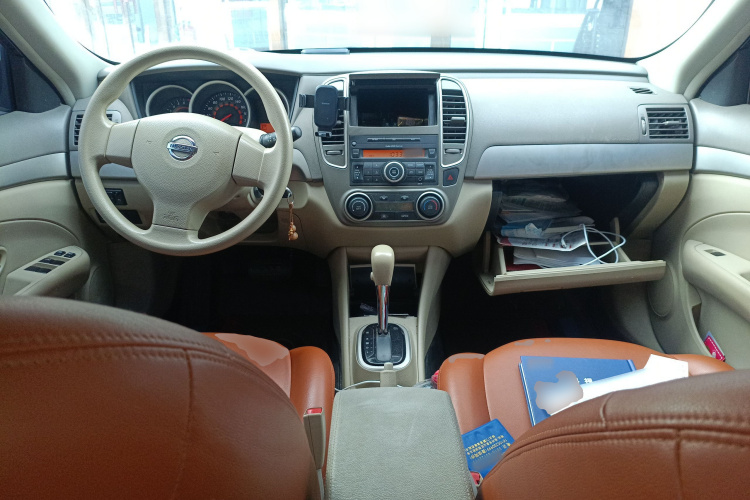 日产 轩逸 2018款 经典 1.6XE CVT舒适版中控内饰12