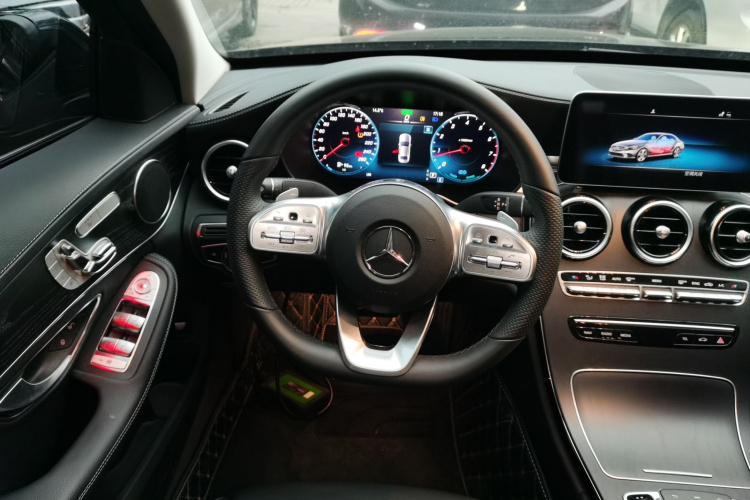 奔驰C级 2021款 C 260 L 运动版局部细节13