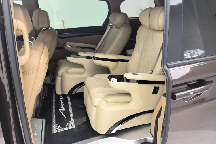 别克GL8 2021款 ES陆尊 653T 尊享型中控内饰7001