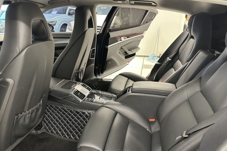 保时捷 2014款 Panamera S Executive 3.0T中控内饰7011