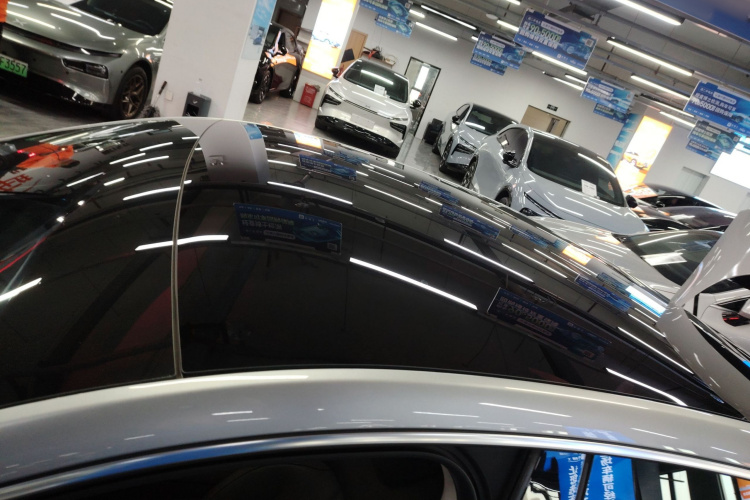 小鹏P7 2022款 480N+局部细节57