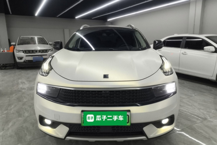领克01 EM-P 2019款 1.5T PHEV Pro车身外观2