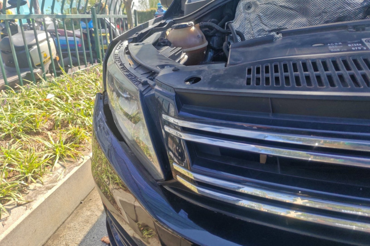 大众 途观 2013款 1.8TSI 自动四驱豪华型车身外观6006