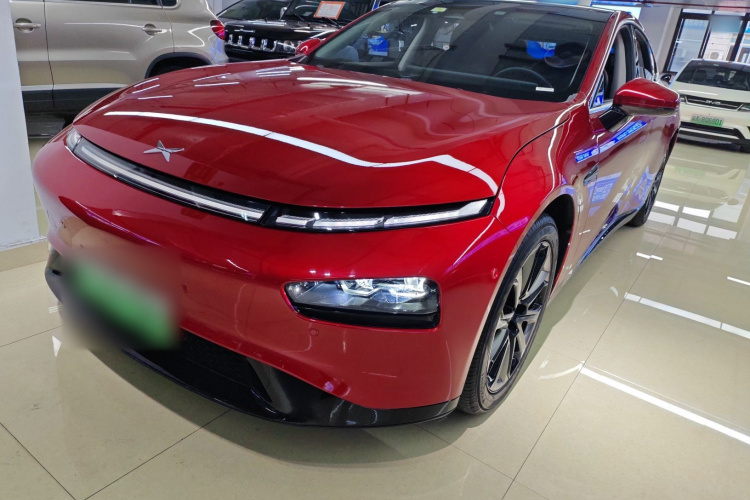 小鹏P7 2021款 480N车身外观1