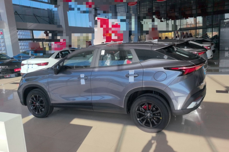 奇瑞 欧萌达 2025款 1.5T CVT畅行版车身外观6005