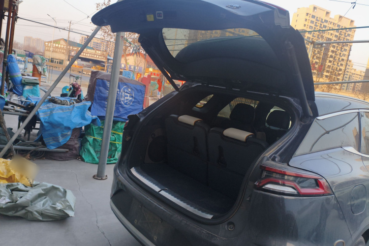 比亚迪 唐新能源 2022款 DM-p 215KM 四驱旗舰型局部细节23