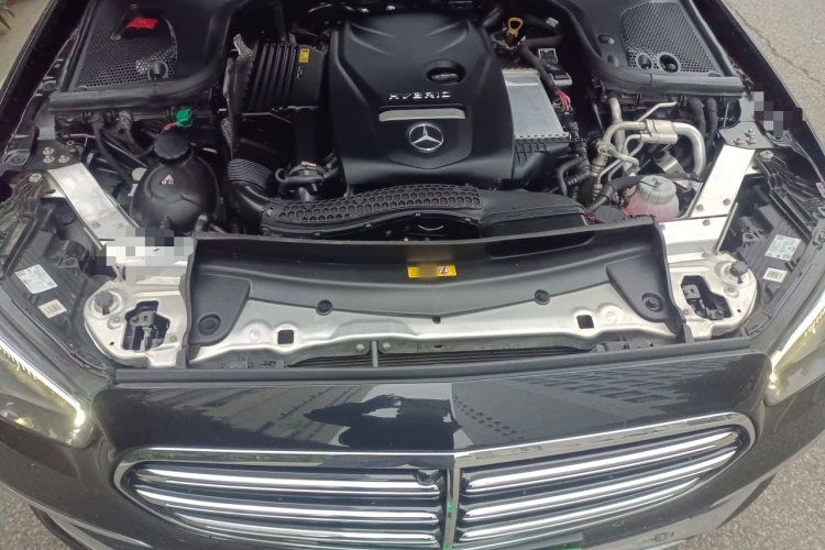 奔驰E级新能源 2022款 改款 E 350 e L 插电式混合动力轿车局部细节24