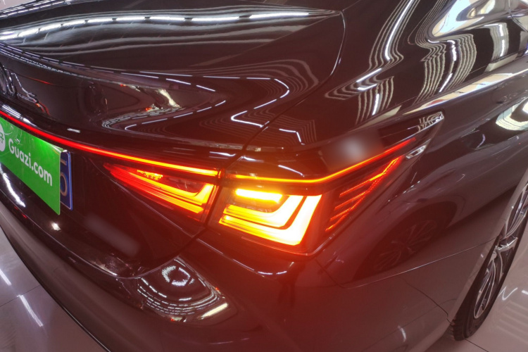 雷克萨斯ES 2025款 200 臻享版车身外观6006