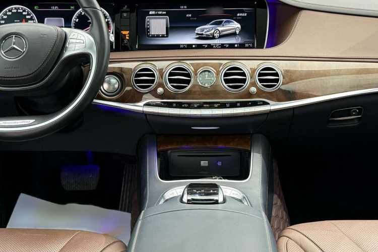 奔驰S级 2017款 S 400 L中控内饰7003