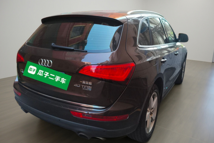 奥迪Q5 2017款 40 TFSI 进取型车身外观7