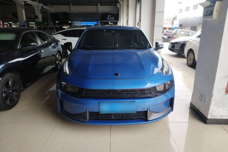 领克03 2019款 2.0TD 自动劲Pro版车身外观2