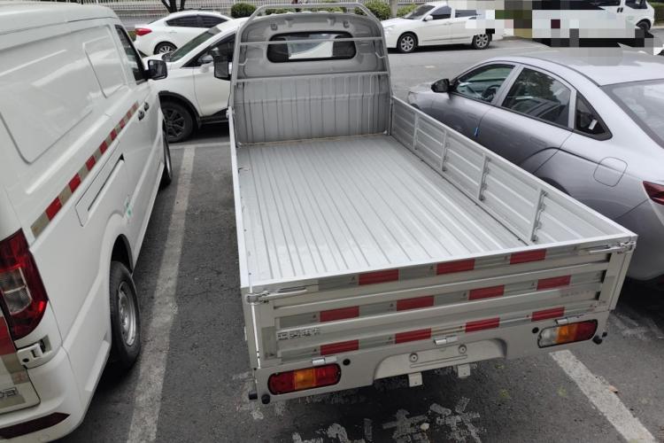 五菱汽车 五菱电卡 2021款 载货车宁德41.86kWh汇川2代电控车身外观6005