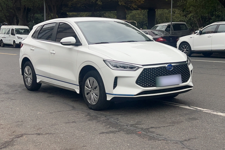 比亚迪e2 2020款 升级版 标准续航版 标准型车身外观6002