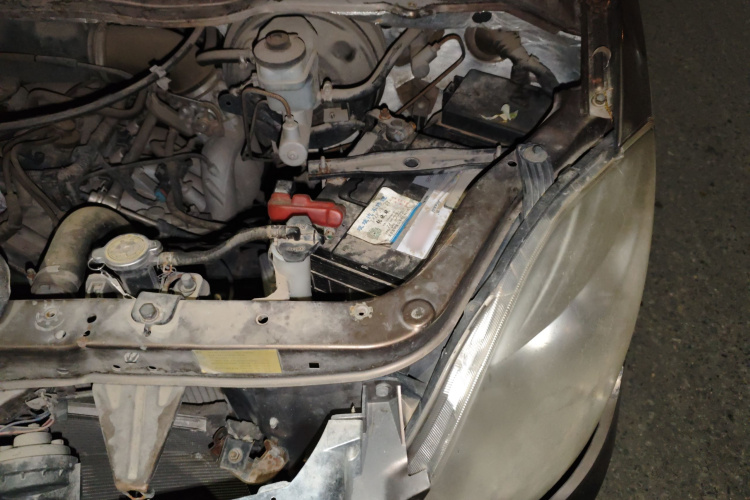 福田 蒙派克E 2016款 2.0L快运版4G63局部细节9007