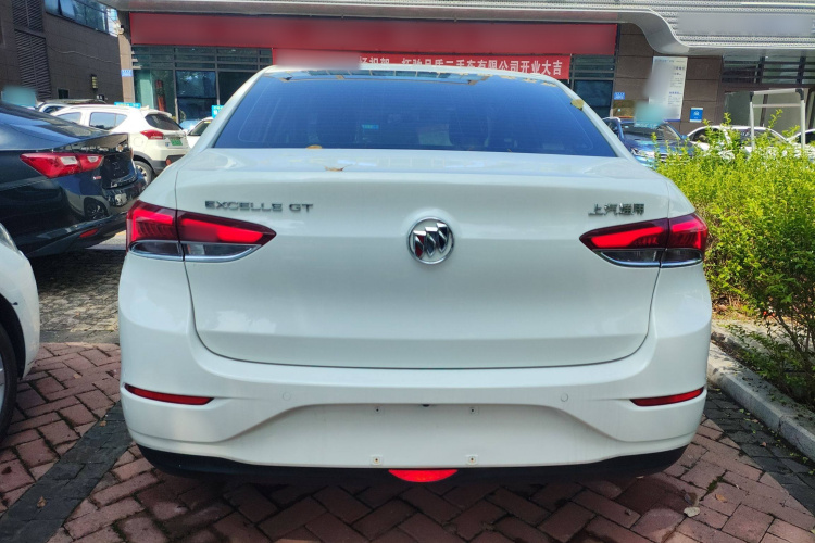 别克 英朗 2021款 改款 典范 1.5L 自动精英型车身外观6004