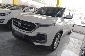 宝骏530 2019款 1.5T CVT精英型 7座 国V