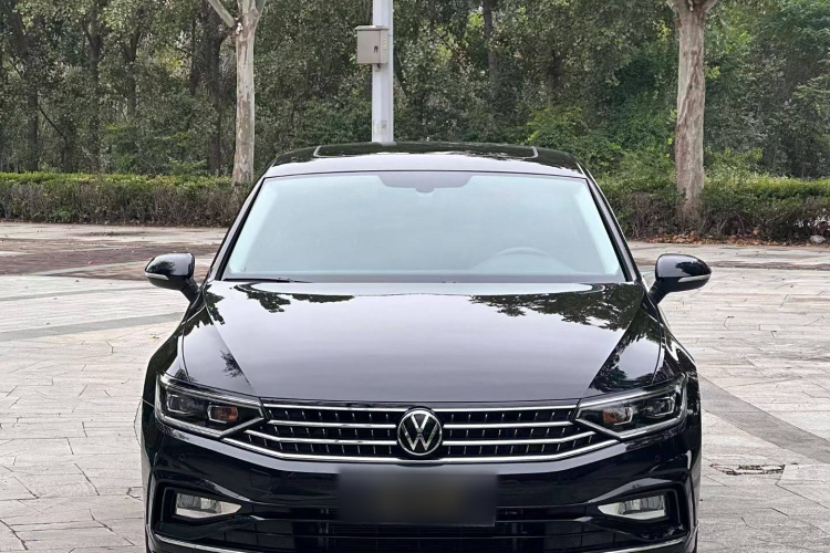 大众 迈腾 2023款 200万辆纪念版 330TSI DSG领先型车身外观6007