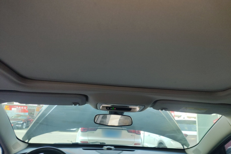 雪佛兰 迈锐宝XL 2017款 1.5T 双离合锐耀版中控内饰22