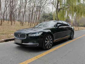 沃尔沃S90 2024款 B5 智雅豪华版