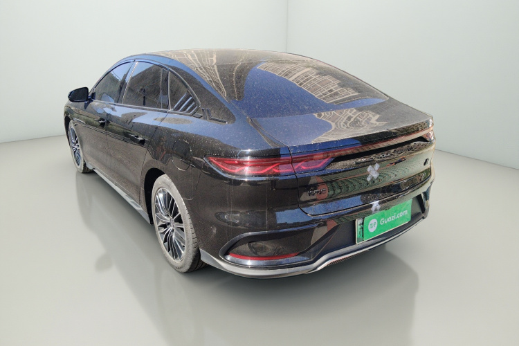 比亚迪 汉 2022款 DM-i 121KM 尊荣型车身外观5