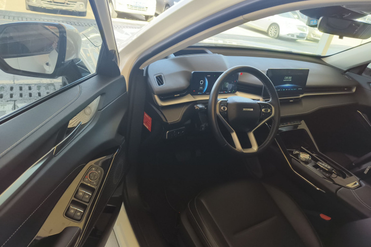 哈弗H6 2021款 第三代 2.0T 自动两驱Max中控内饰20