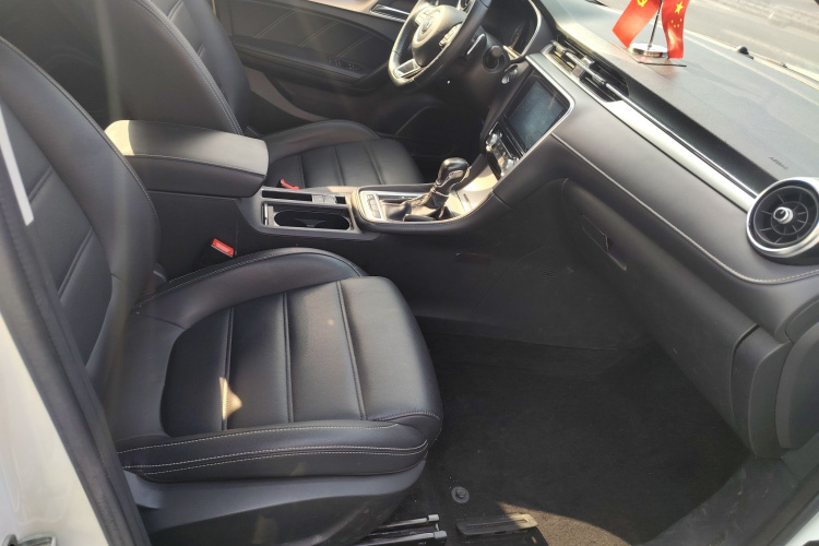 名爵 MG6 2019款 20T 自动运动版局部细节41