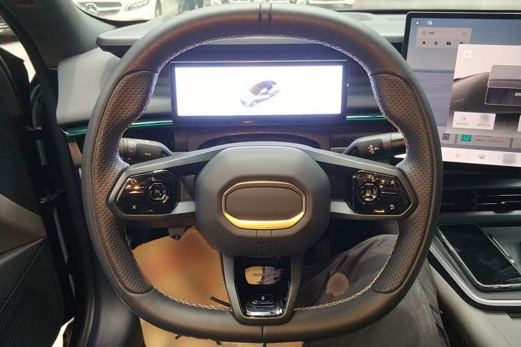 领克07 2024款 EM-P 126长续航 Halo中控内饰13