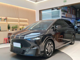 小鹏X9 2024款 702超长续航Max