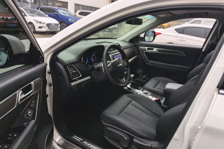 哈弗H6 Coupe 2016款 蓝标 1.5T 自动两驱都市型中控内饰20