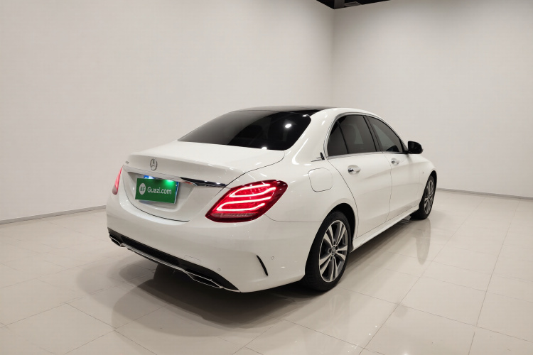 奔驰C级 2018款 C 200 L 运动版车身外观7
