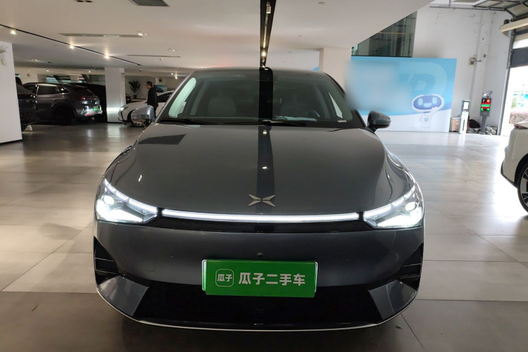 小鹏P5 2021款 550P车身外观2