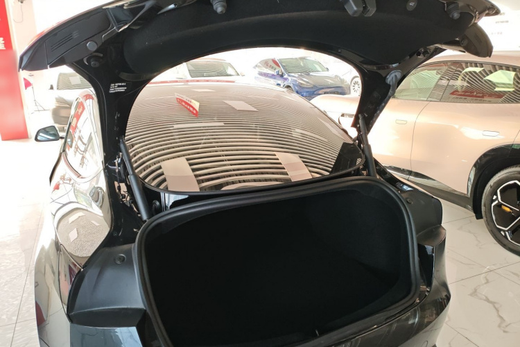 特斯拉 Model 3 2023款 长续航全轮驱动版局部细节23