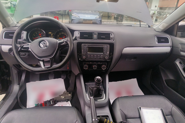 大众 速腾 2015款 1.6L 手动舒适型中控内饰7002